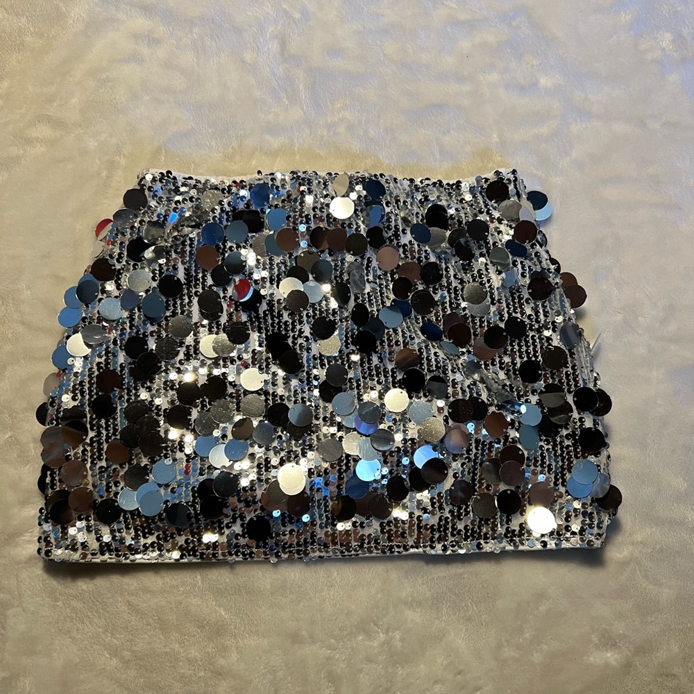 Sequin silver mini skirt